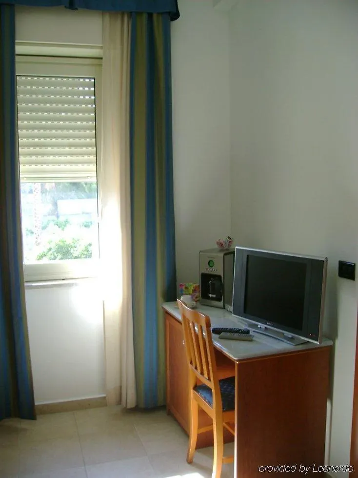 Hotel Selene Πιάτσα Αρμερίνα 4*,  Ιταλία